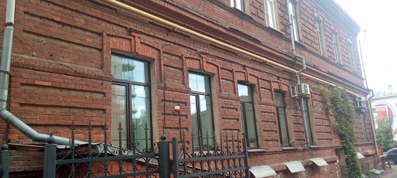 В Воронеже начался капитальный ремонт исторического здания на ул. Степана Разина